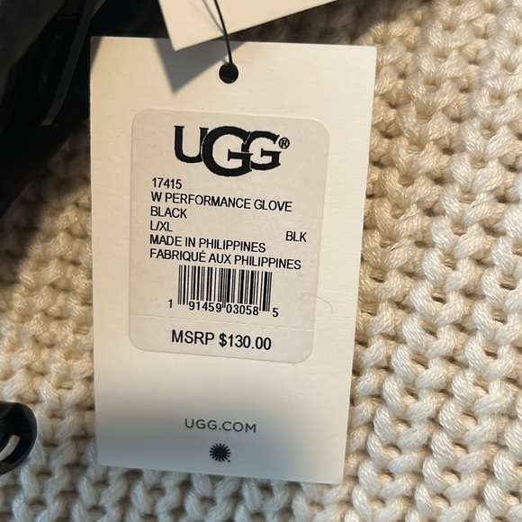 Gorgeous. NEVER WORN. UGG Women’s “Performance Gloves”. BLACK. Size L/XL - Picture 6 of 6